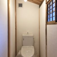 大阪市生野区生野東２丁目の賃貸物件/トイレは温水洗浄便座