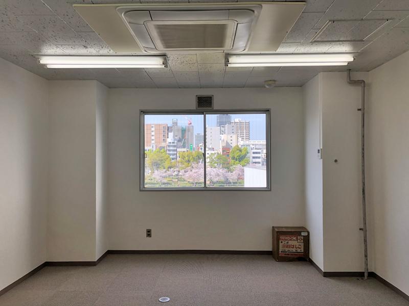 大阪市中央区天満橋京町の賃貸物件/まるで絵画のように切り取られる大川沿いの春