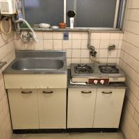 大阪市中央区天満橋京町の賃貸物件/年季の入った共有湯沸室