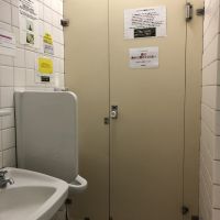 大阪市中央区天満橋京町の賃貸物件/トイレはフロアで男女別に分かれています。
