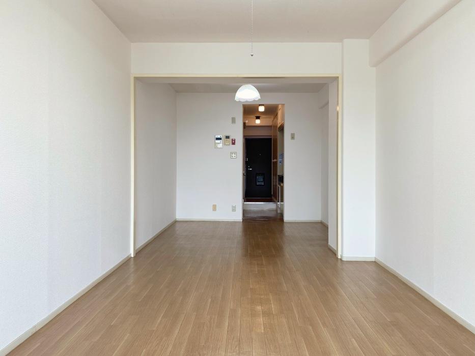 間仕切りを無くし大きな1つの部屋に