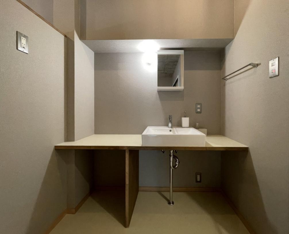 大阪市城東区中央1丁目の賃貸物件/洗面スペースは充分な広さが確保されています