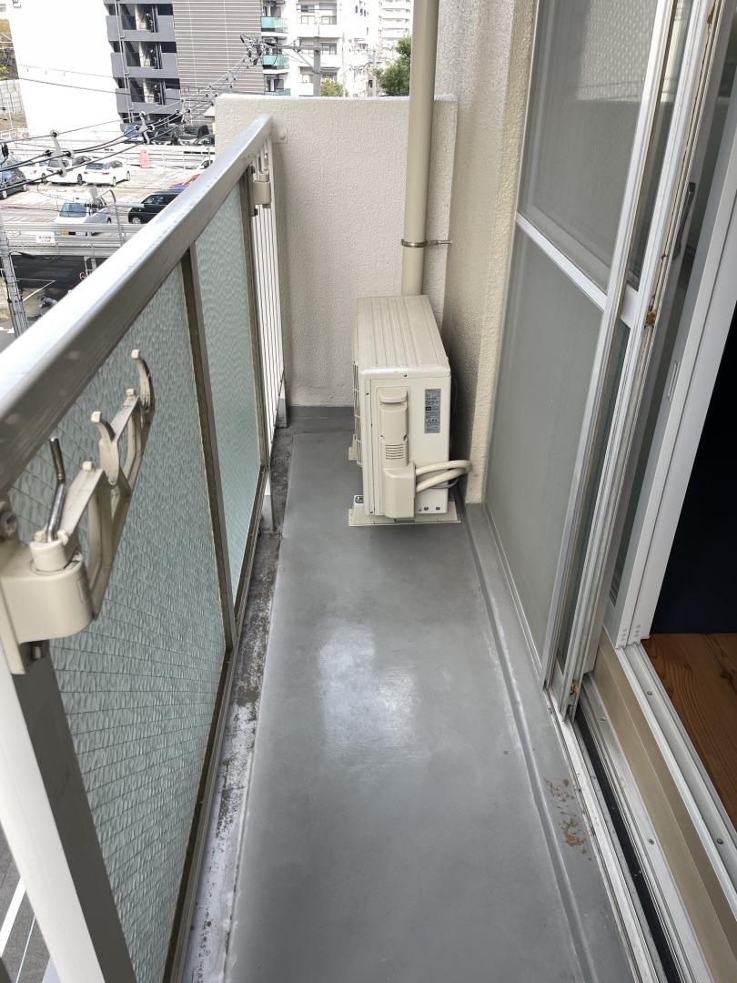大阪市城東区中央1丁目の賃貸物件/バルコニーは小さめです