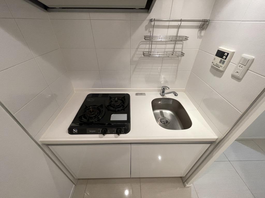 大阪市西区土佐堀2丁目の賃貸物件/キッチンは2口のガスコンロ