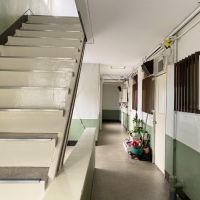 大阪市天王寺区城南寺町4丁目の賃貸物件/レトロな雰囲気が漂う共用廊下