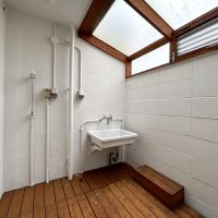 堺市堺区南島町4丁目の賃貸物件/天窓があり明るくゆとりのある洗面室