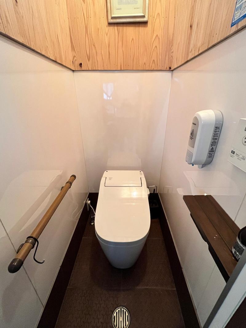 大阪市住之江区緑木2丁目の賃貸物件/すっきりとしたタンクレストイレ