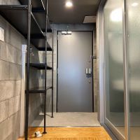 大阪府豊中市豊南町西の賃貸物件/洗濯機は玄関入ってすぐに設置