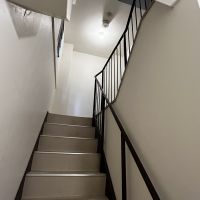 大阪市西区京町堀1丁目の賃貸物件/階段で3階まで