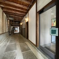 堺市堺区市之町東二丁の賃貸物件/共用廊下石畳、歴史を感じる雰囲気です