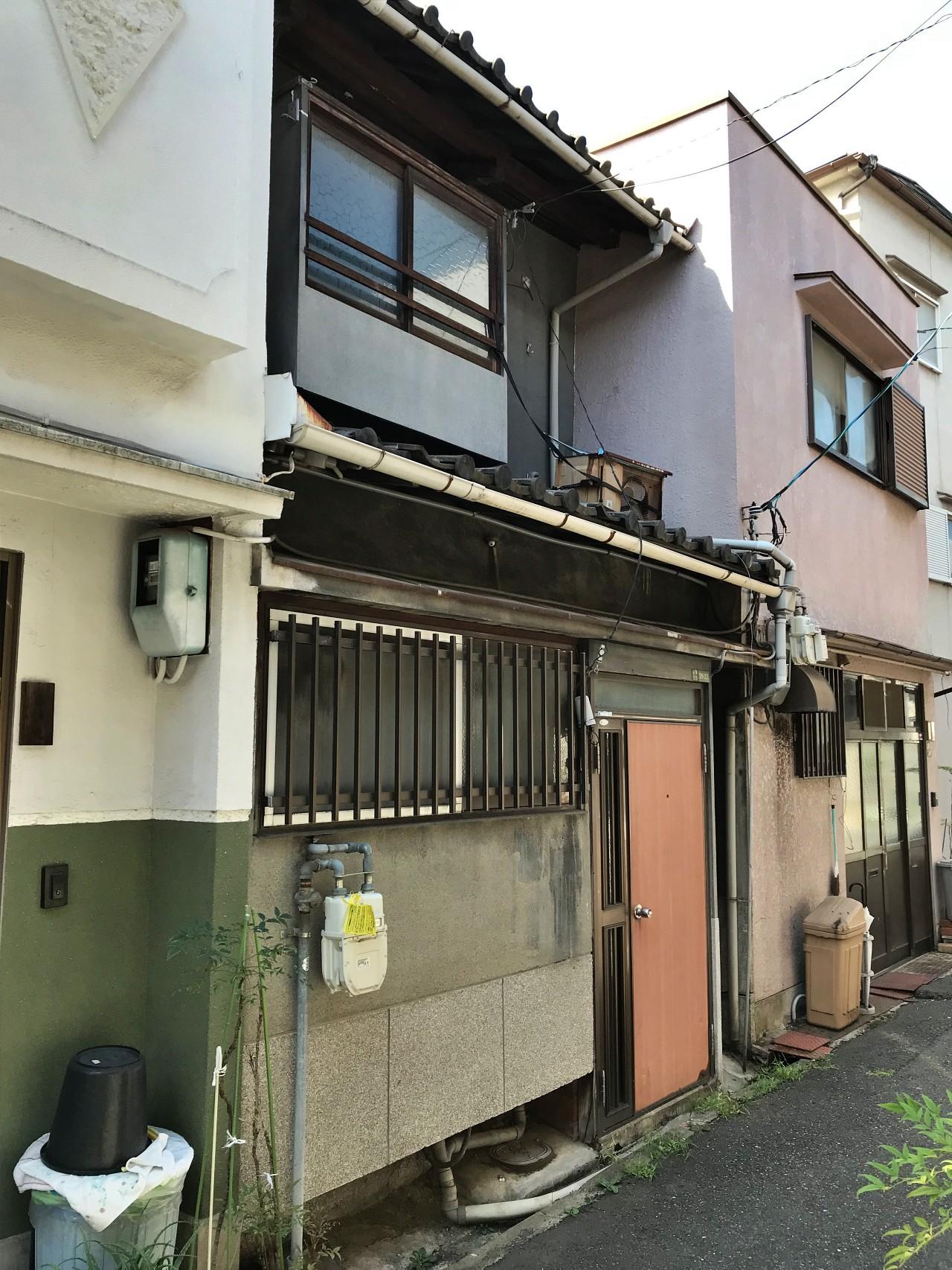 大阪市北区中津3丁目の賃貸物件/長屋立ち並ぶ一角に。