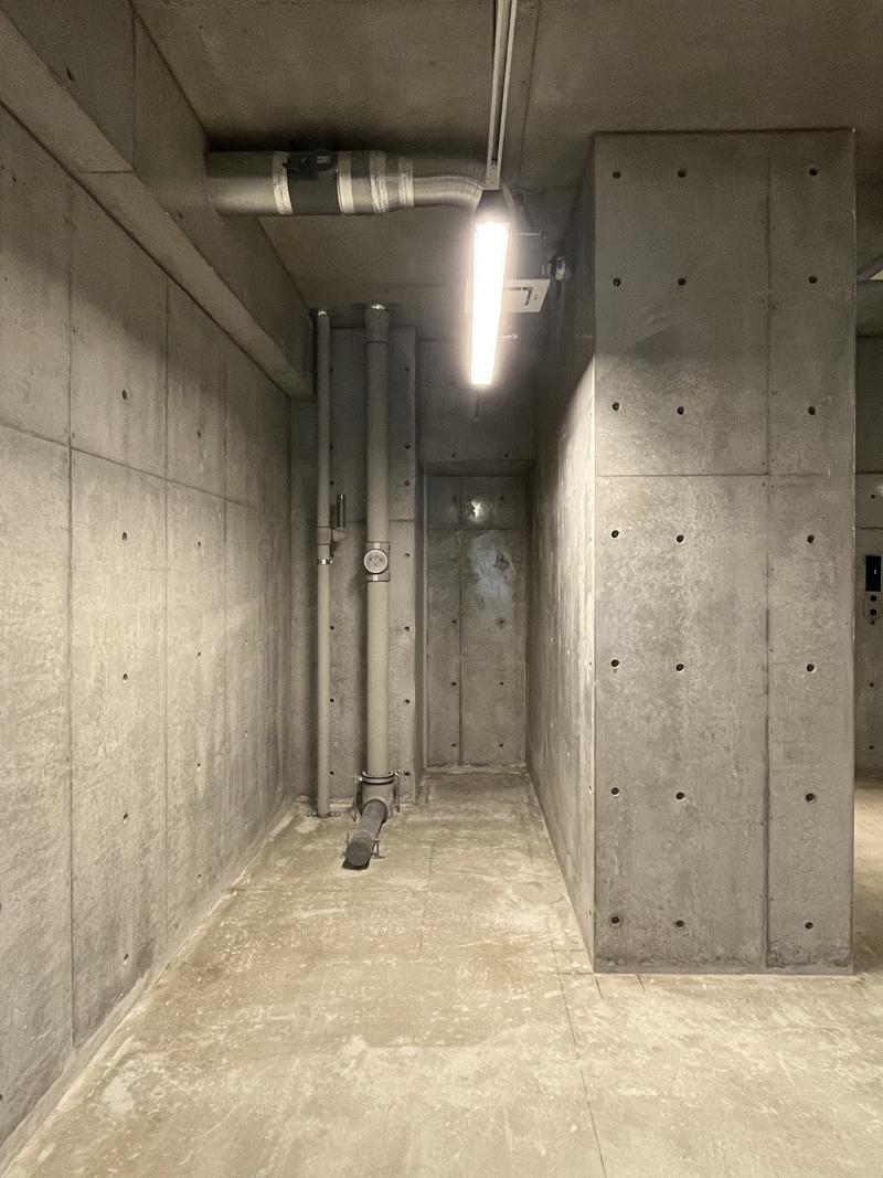 大阪市中央区南船場2丁目の賃貸物件/スケルトン渡しなのでトイレも施工が必要になります。