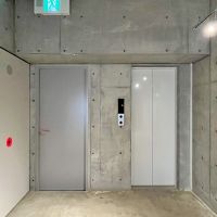 大阪市中央区南船場2丁目の賃貸物件/エレベーター出てすぐに専有区画に