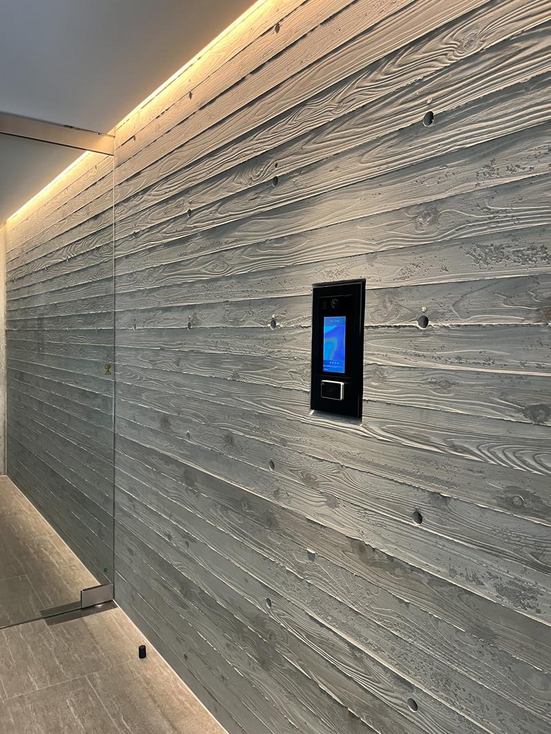 大阪市中央区南船場2丁目の賃貸物件/オートロックでセキュリティ面も万全です。