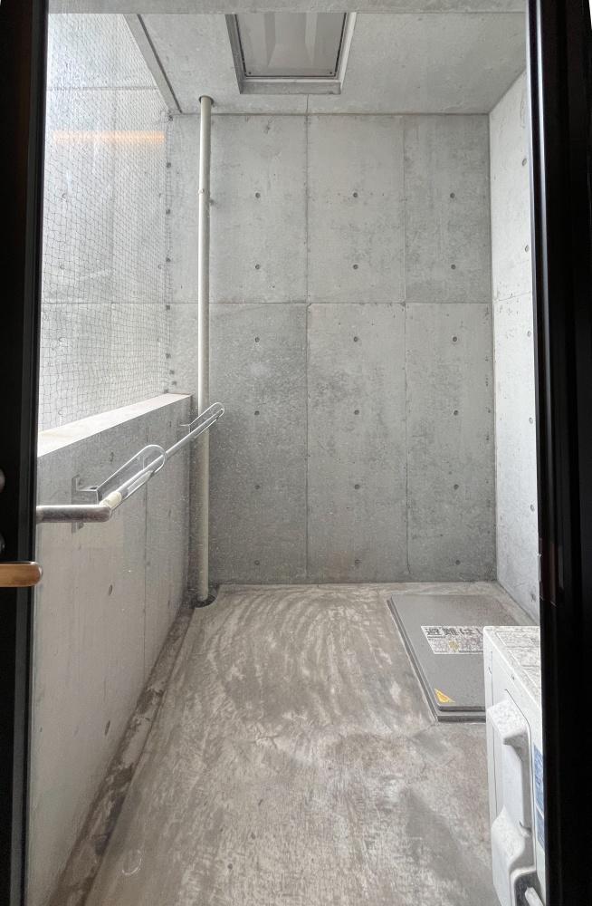 大阪府大阪市港区市岡元町3丁目の賃貸物件/701号室のバルコニー。