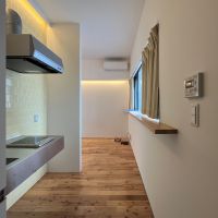 大阪府大阪市港区市岡元町3丁目の賃貸物件/キッチンと洋室を繋ぐ廊下。