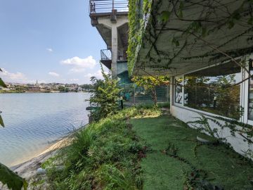 大阪府茨木市南春日丘4丁目の賃貸物件/水面０メートルの住まい／オフィス