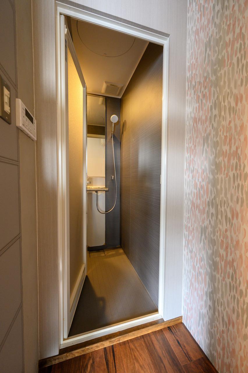 大阪市住之江区西加賀屋１丁目の賃貸物件/シャワールームのみで浴槽なし