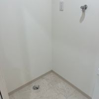 大阪市北区中崎西4丁目の賃貸物件/長屋では懸念材料になりがちな洗濯機置き場もちゃんとあります