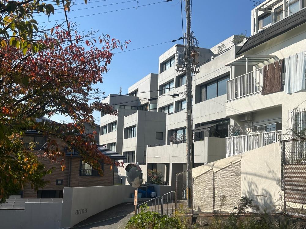 箕面市箕面3丁目の売買物件/凛々しい外観