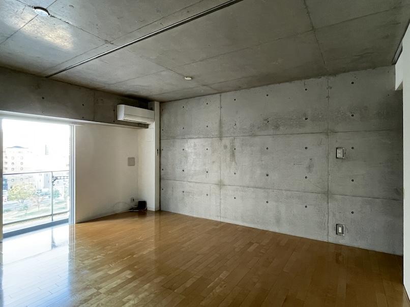 大阪市西区新町2丁目の賃貸物件/コンクリート打ち放しのスタイリッシュな部屋です。