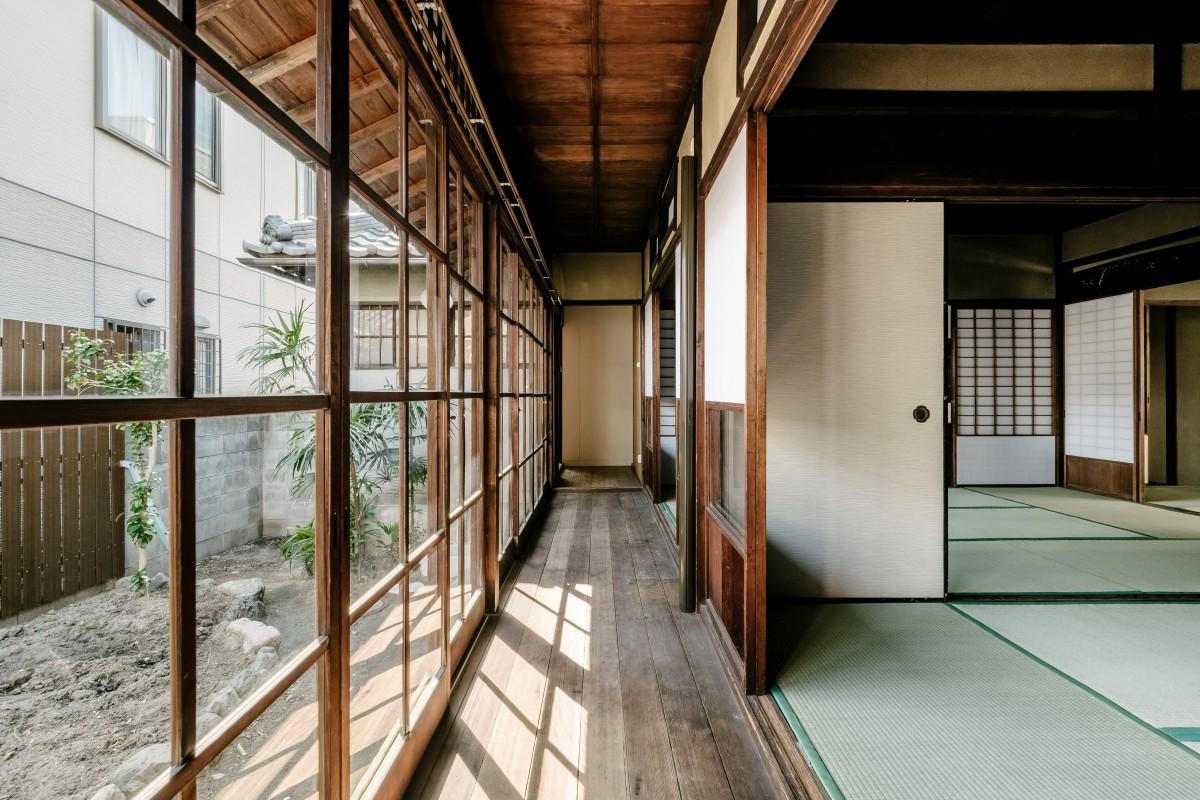 吹田市の賃貸物件/どこからみても絵になる築89年の木造平屋建