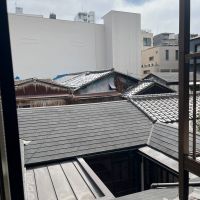 大阪府大阪市中央区上本町西１丁目の賃貸物件/こ〜んな景色でした。見えている空洞が中庭です。屋根で寝てもいいのかしら。。