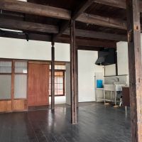 大阪府大阪市中央区上本町西１丁目の賃貸物件/玄関から見た様子。