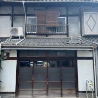 大阪府大阪市中央区上本町西１丁目の賃貸物件/4枚引き戸の玄関にはなかなかお目にかかれません。