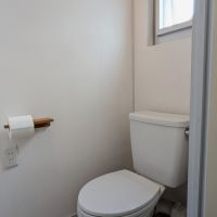 大阪府富田林市寺池台一丁目の売買物件/トイレはコンセントがあるのでウォシュレットを付けることもできます。