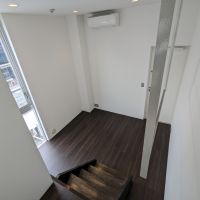 大阪府大阪市淀川区⻄中島の賃貸物件/奥にあるプラベート性の高い洋室。