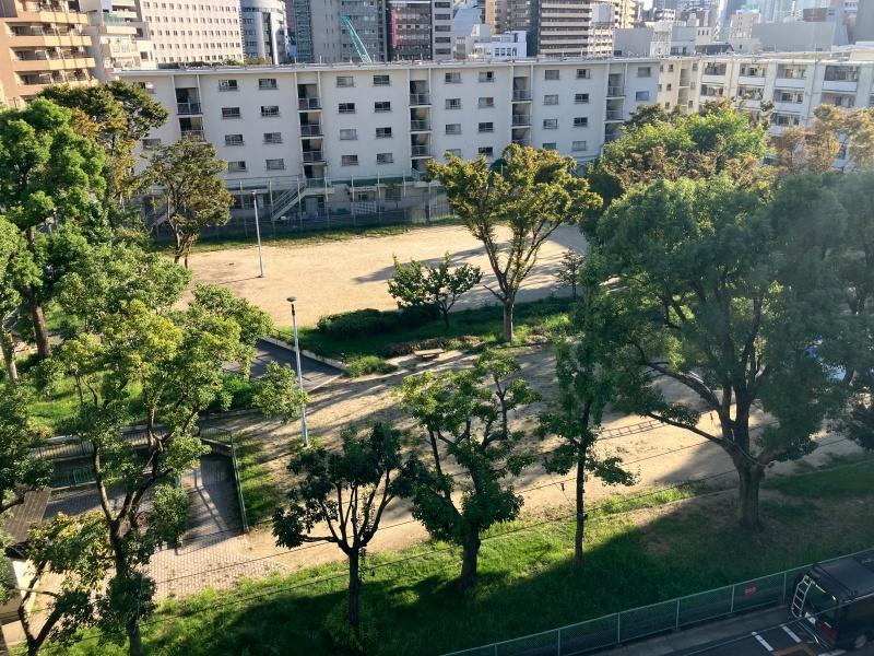 大阪市北区中津の賃貸物件/文句なしの公園ビュー。