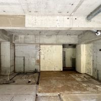 大阪市西区南堀江4丁目の売買物件/梁下の高さは現状2.4mです