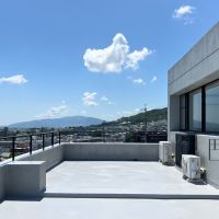 箕面市箕面3丁目の売買物件/水栓があるので水遊びもできます。