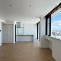 箕面市箕面3丁目の売買物件/照明をつけなくても日中は過ごせます。