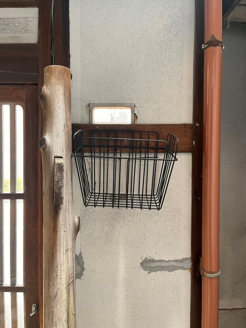 大阪市住吉区万代5丁目の賃貸物件/おまけ：昔ながらの郵便受け！愛おしいです・・・。