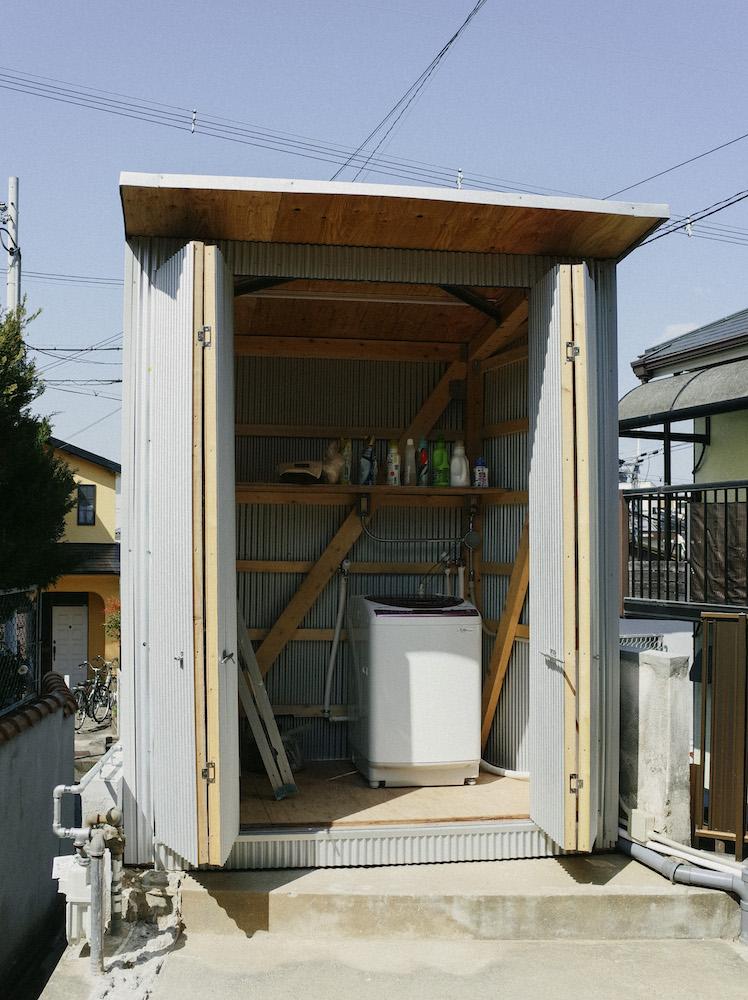 豊中市宮山町の売買物件/ユニークな洗濯機置き場。