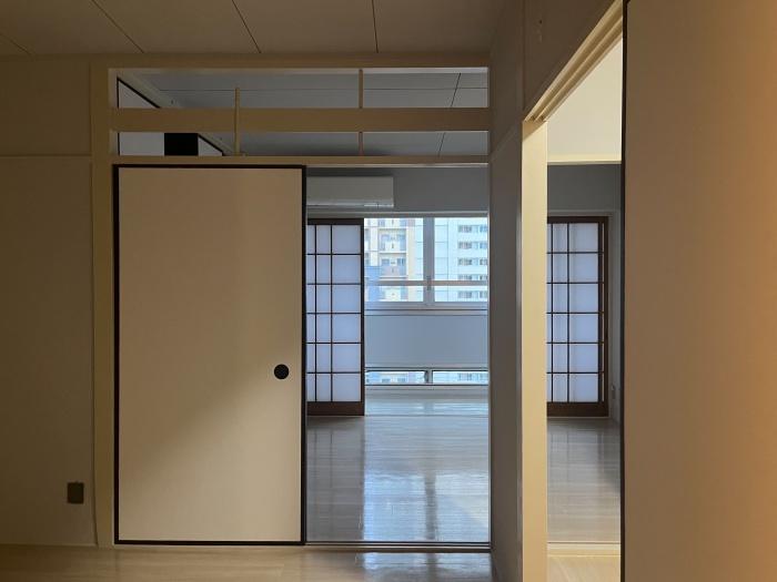 大阪市西区南堀江4丁目の賃貸物件/障子と襖で空間を仕切れば、部屋ごとに雰囲気を変えれそうです。