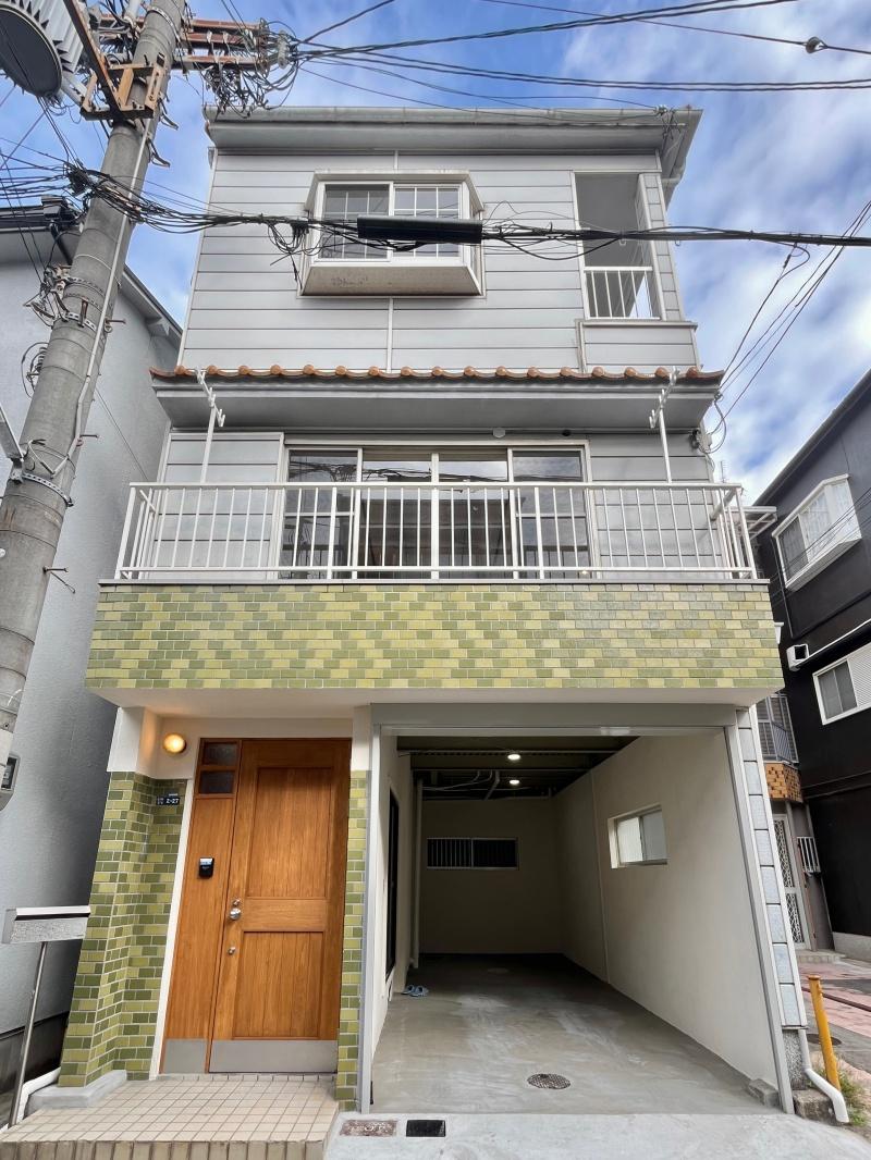 大阪府東大阪市若江本町1丁目の賃貸物件/外観。