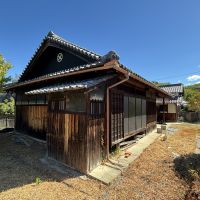 大阪府和泉市久井町の賃貸物件/ゆったりとした敷地に建つ平屋建て