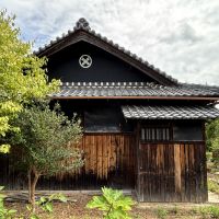 大阪府和泉市久井町の売買物件/かっこ良い面構え。