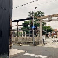 大阪府東大阪市御厨１丁目の賃貸物件/鳥居とご対面。
