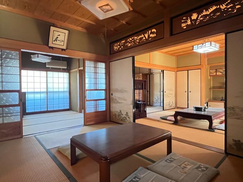 泉佐野市鶴原3丁目の賃貸物件/1F：和室。