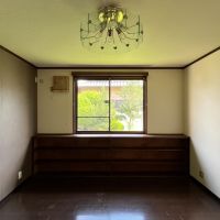 大阪府枚方市津田元町1丁目の賃貸物件/洋室。書斎のような、落ち着いた雰囲気。