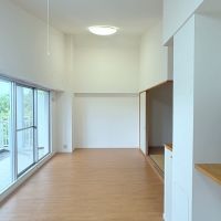 大阪府吹田市春日の売買物件/和室をLDKに取り込みたくなりますね。