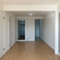 大阪府池田市神田１丁目の賃貸物件/反対側から。