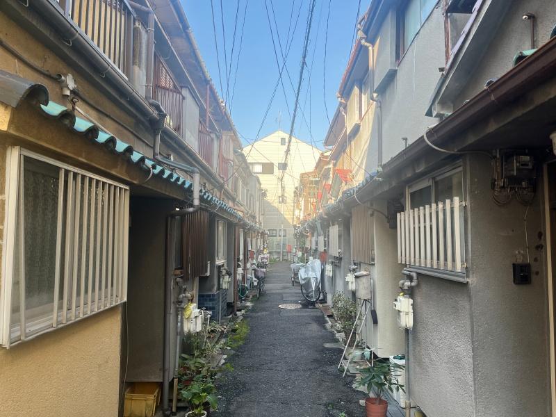 大阪市住吉区大領5丁目の賃貸物件/物件はこの長屋郡の、奥の方！