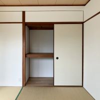 大阪府寝屋川市清水町の賃貸物件/リビングの横には和室。