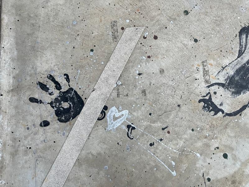 大阪市北区長柄西2丁目の賃貸物件/エントランス床。