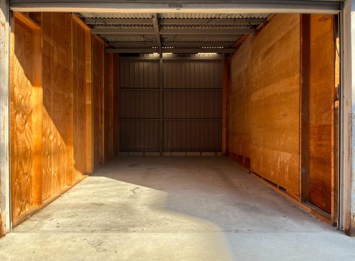 大阪府大阪市住吉区苅田6丁目の売買物件/ガレージスペース。